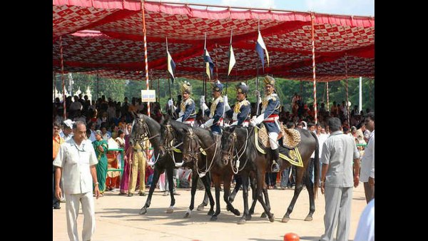 ಎಫ್.ಕೆ.ಇರಾನಿ ನೇತೃತ್ವದಲ್ಲಿ ಸರಳ ದಸರಾ