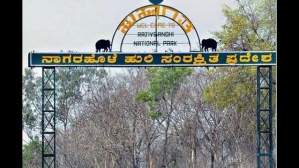 ಮತ್ತೆ ಕ್ಯಾಮೆರಾಕ್ಕೆ ಪೋಸ್ ಕೊಟ್ಟ ಭಗೀರ