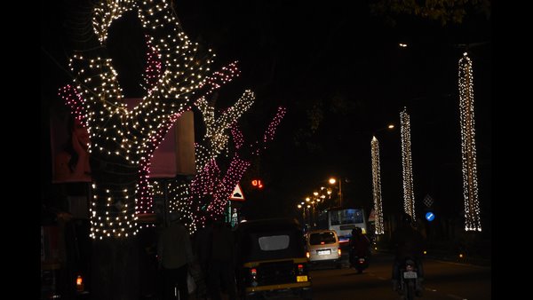 ಮಿನುಗುವಾಗ ಕಾಣುವ ದೃಶ್ಯ ಅದ್ಭುತ