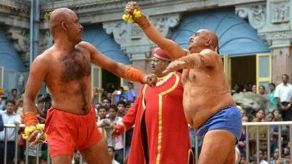 ವಜ್ರನಖದಿಂದ ಎದುರಾಳಿಯ ಮೇಲೆ ಹೋರಾಡಬೇಕು
