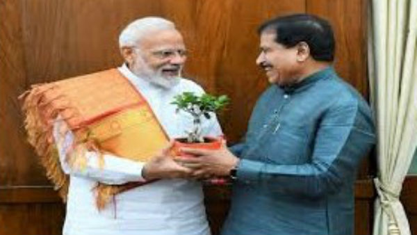 ಸಮಯ ಬಂದಾಗ ಬಂಡೆ ಕಥೆ ಹೇಳ್ತೇನೆ