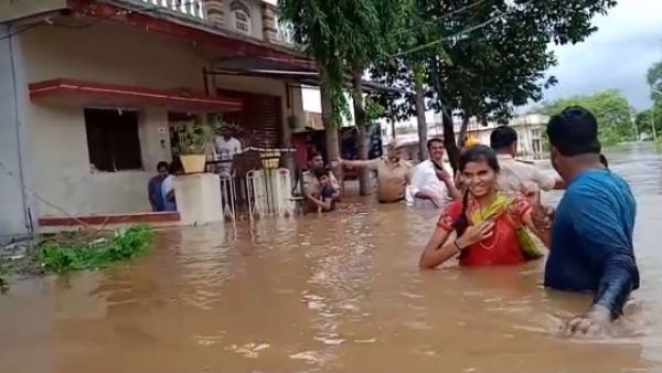ಹಗ್ಗದ ಸಹಾಯದಿಂದ ಸುರಕ್ಷಿತ ಸ್ಥಳಕ್ಕೆ