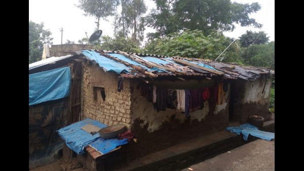 ಮೂರಾಬಟ್ಟೆಯಾದ ಜನರ ಬದುಕು