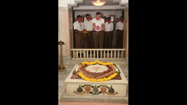 ಸಂಸ್ಥೆಗಳು ನಾಗರಿಕರ ಸಹಕಾರವನ್ನು ಪಡೆಯಬೇಕು