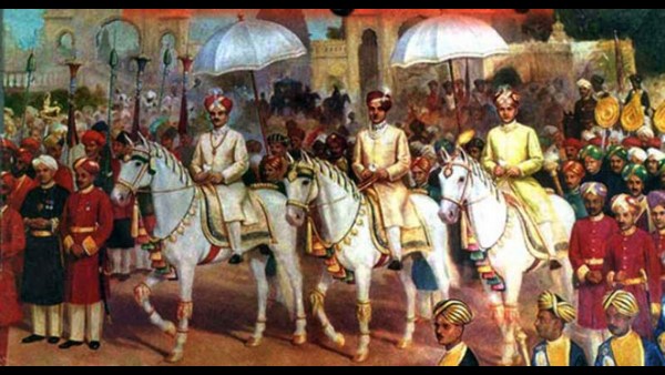 ತುತ್ತೂರಿ ಕಹಳೆ ಮೇಳೈಸುತ್ತಿತ್ತು