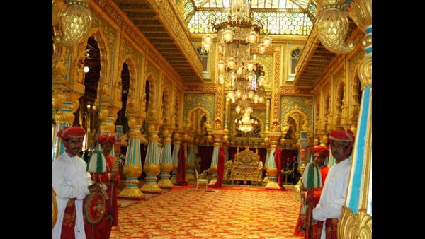 ಫ್ರೆಂಚರ ಸಹಾಯ ಪಡೆದ ರಾಜರು