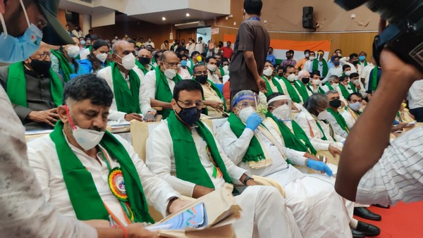 ಕಾಟಾಚಾರಕ್ಕೆ ಅಶೋಕ್ ಭೇಟಿ