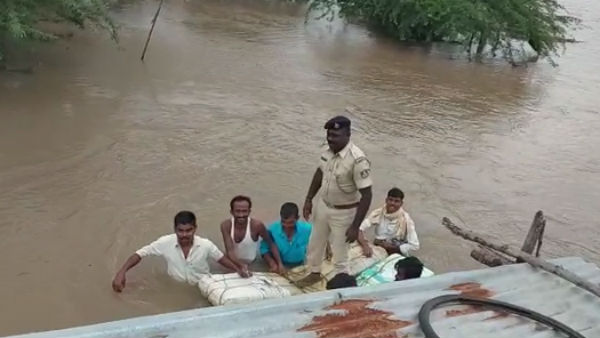 ಲಾಕ್ಡೌನ್ನಲ್ಲಿ ಹಾಲಿನ ಅಭಿಷೇಕ ಮಾಡಿಸಿಕೊಂಡಿದ್ದ
