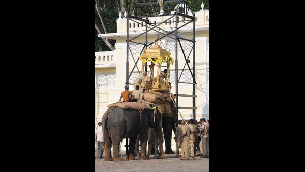 ಸರ್ಕಾರದ ಮಾರ್ಗಸೂಚಿಯಂತೆ ದಸರಾ ಮಹೋತ್ಸವ