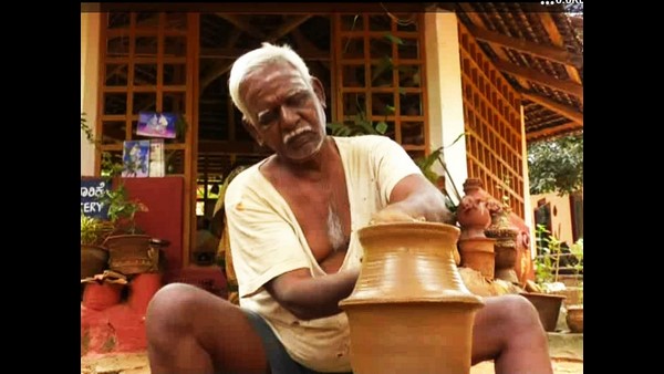 ಬಗೆಬಗೆಯ ಹಣತೆಗಳು ಪ್ರವಾಸಿಗರ ಮನ ಗೆಲ್ಲುತ್ತಿವೆ
