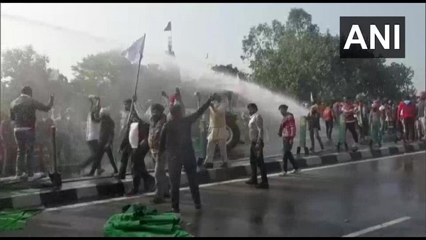 ಜನರ ಜೀವದೊಂದಿಗೆ ಆಟವಾಡಬೇಡಿ