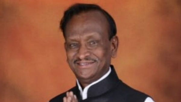 ಎರಡೂ ಕೈ ಜೋಡಿಸಿದ್ದಕ್ಕೆ ಸರ್ಕಾರ
