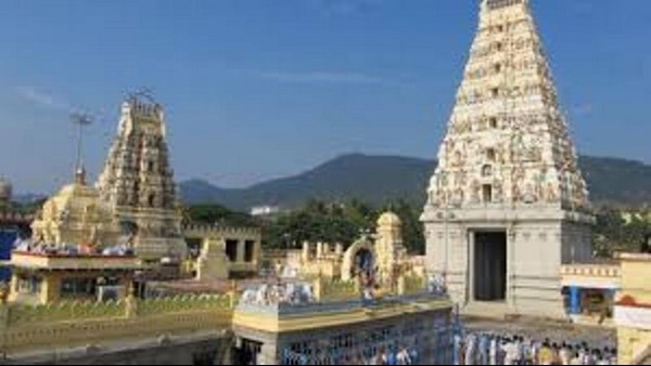 ನಿರ್ಬಂಧ ತೆರವುಗೊಳಿಸಿದ ಜಿಲ್ಲಾಧಿಕಾರಿ