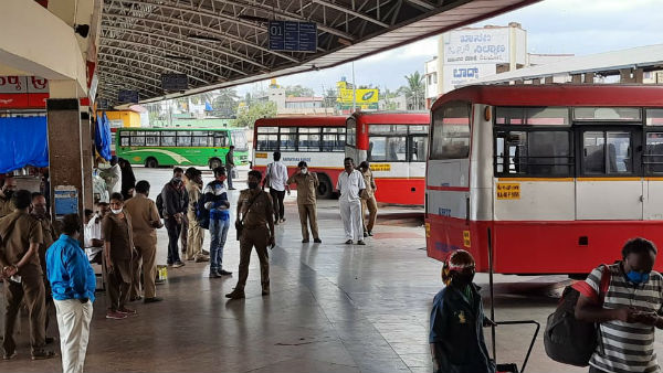 Mixed Response To Bharat Bandh In Shivamogga Mixed Response To Bharat Bandh In Shivamogga