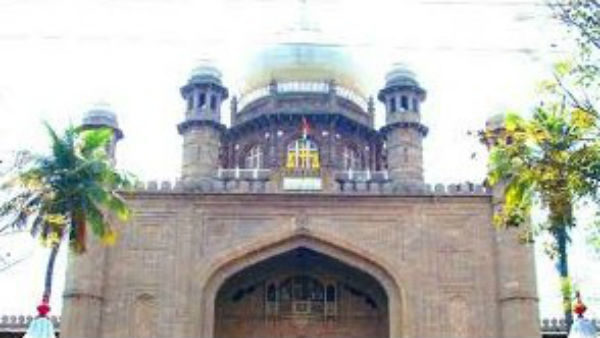 ಎಸ್ ಮುರಳೀಧರ್, ಹಿಮಾ ಕೊಹ್ಲಿ