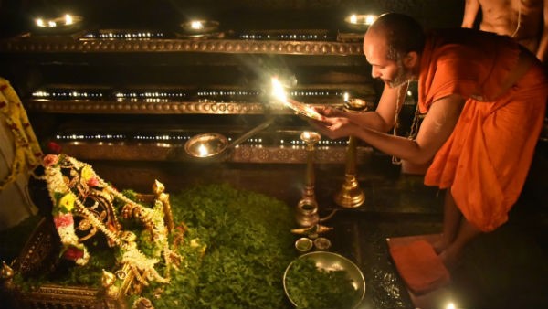 ಕೆಲವೇ ದಿನಗಳಲ್ಲಿ ಕನ್ನಡ ಫಲಕ ಅಳವಡಿಸುವ ಭರವಸೆ