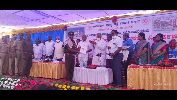 ಸಂಕಷ್ಟದ ಹಿನ್ನೆಲೆ ಈಗ 20 ಸಾವಿರ ಬಸ್ಸುಗಳ ಓಡಾಟ