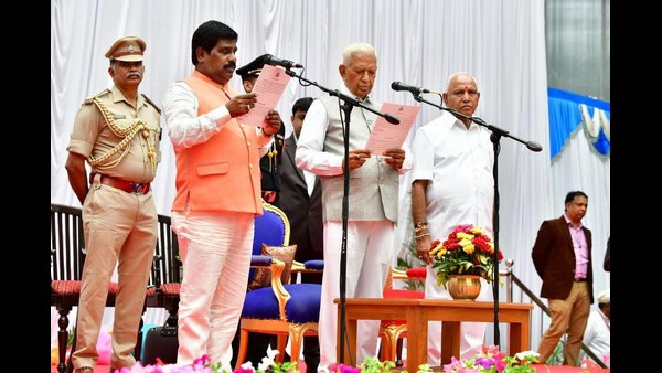 ಸಚಿವ ಸ್ಥಾನ ಕಳೆದುಕೊಳ್ಳುವ ಆತಂಕ