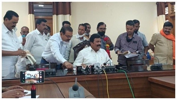 ಪಾಟೀಲ್ ಅವರಿಂದ ಹಿಂದೆಯೂ ರೈತರ ಬಗ್ಗೆ ಇದೇ ರೀತಿಯ ಕ್ಷುಲ್ಲಕ ಹೇಳಿಕೆ