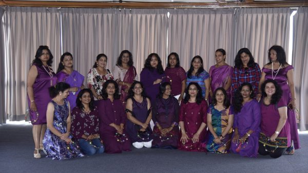 ಲೇಡಿಸ್ ಕ್ಲಬ್ನ ಸದಸ್ಯರು