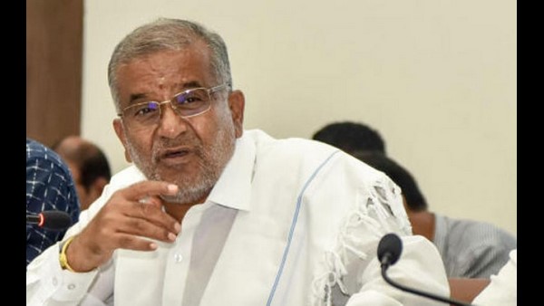 ಕಾಲಕ್ಕೆ ತಕ್ಕಂತೆ ಬದಲಾವಣೆಗಳು ನಡೆಯುತ್ತಿರುತ್ತವೆ