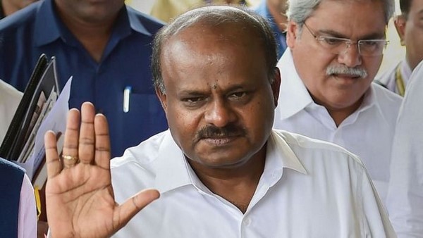 ದಂಪತಿ ತಮ್ಮ ಚೊಚ್ಚಲ ಮಗುವಿಗೆ ‘ಕನ್ನಡದ ವೃದ್ಧಿ’ ಎಂಬ ಹೆಸರಿಟ್ಟಾದರೆ