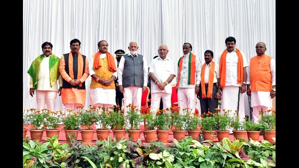 ಬಂದವರೆಲ್ಲ ಎಲ್ಲರೂ ಬ್ಯೂಸಿ ಇದ್ದಾರೆ