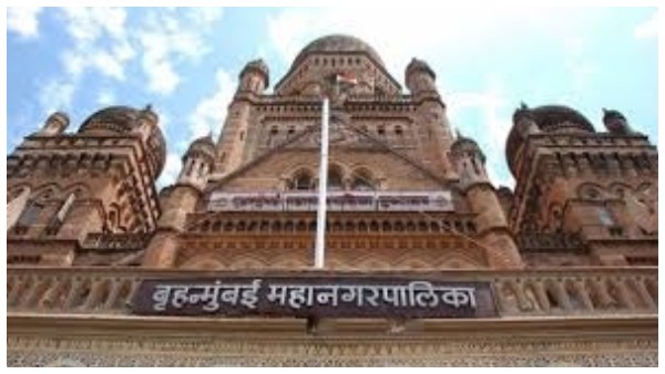 ಅಕ್ರಮ ವಾಣಿಜ್ಯ ಹೋಟೆಲ್