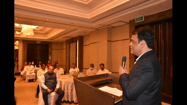 ಅಲ್ಪಸಂಖ್ಯಾತರ ವಿರೋಧಿ ಪಕ್ಷ