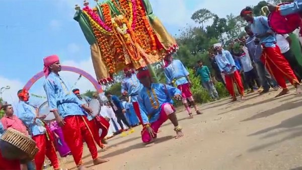 54ಕ್ಕೂ ಅಧಿಕ ಸಿಬ್ಬಂದಿಗಳನ್ನೊಳಗೊಂಡ ರಂಗಾಯಣ