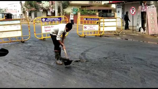 ಪ್ರತಿ ದಿನ ಹನಿ ಬೀಳುತ್ತಿತ್ತು