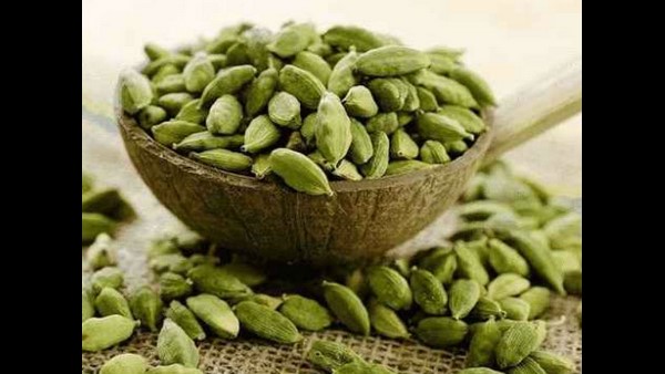 ಮೆಣಸು, ರಬ್ಬರ್, ಏಲಕ್ಕಿ, ರಸಗೊಬ್ಬರ
