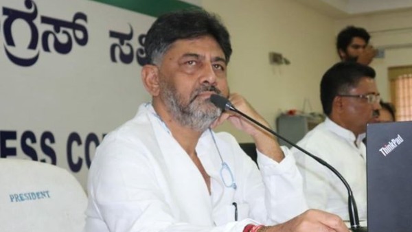 ಡಿಕೆಶಿ ಏಕಪಕ್ಷೀಯ ನಿರ್ಧಾರದ ಬಗ್ಗೆ ಚರ್ಚೆ?