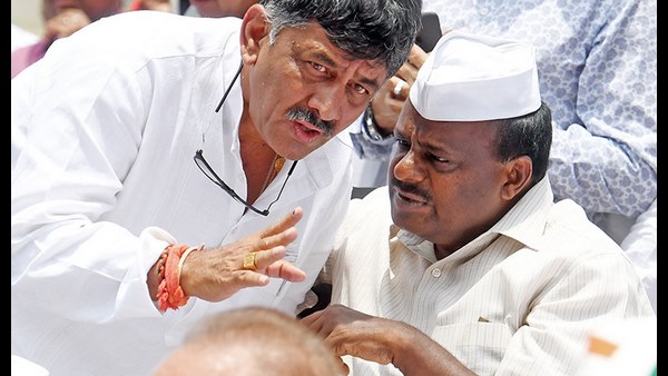 ಕರ್ನಾಟಕ ಕಾಂಗ್ರೆಸ್ ನಲ್ಲಿ ಮೇಲುಗೈ