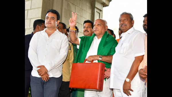 ಯಾರಿಗೂ ಹೊರೆಯಾಗದ ಬಜೆಟ್ ಮಂಡನೆ