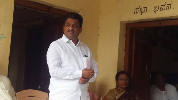 ಬೆಂಬಲಿಗರ ಜೊತೆ ಸಭೆ