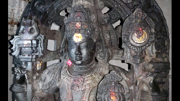 ಅಪರೂಪದ ವಾಸ್ತುಶಿಲ್ಪದ ಈ ದೇವಾಲಯ
