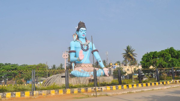 ಮನವಿ ನೀಡಿದರೂ ಪ್ರಯೋಜನವಾಗಲಿಲ್ಲ