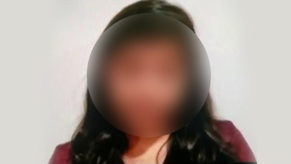 ತಡೆಯುತ್ತಿರುವವರು ಯಾರು?