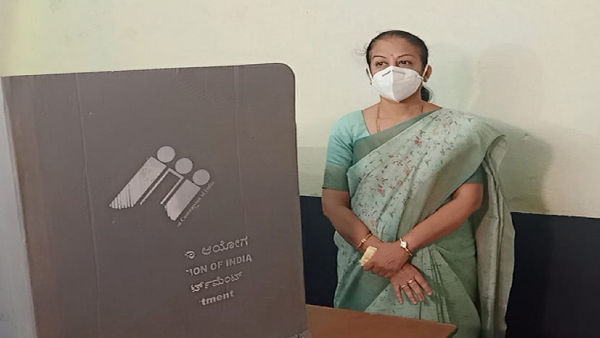 ಬೆಳಗಾವಿಯಲ್ಲಿ ಮತದಾನ ಪ್ರಕ್ರಿಯೆ ಆರಂಭ