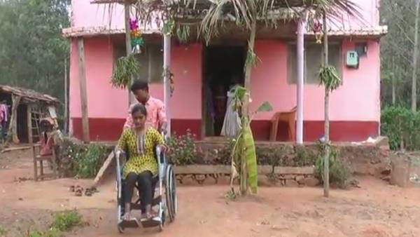ಸ್ವಪ್ನಾಳಿಗೆ ಚಿಕಿತ್ಸೆ ಕೊಡಿಸಲು ಪ್ರಯತ್ನ