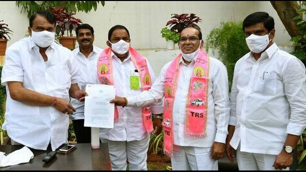 ಇಬ್ಬರು ಟಿಡಿಪಿ ಶಾಸಕರ ರಾಜೀನಾಮೆ
