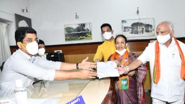 ಸುರೇಶ್ ಅಂಗಡಿಯವರ ಪತ್ನಿಗೆ ಬಿಜೆಪಿ ಟಿಕೆಟ್ ನೀಡಿದರೆ ಬೆಂಬಲ