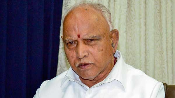 ಪರಿಹಾರ ಪ್ಯಾಕೇಜ್ ಬಗ್ಗೆ ಚಕಾರವೆತ್ತದ ಸಿಎಂ