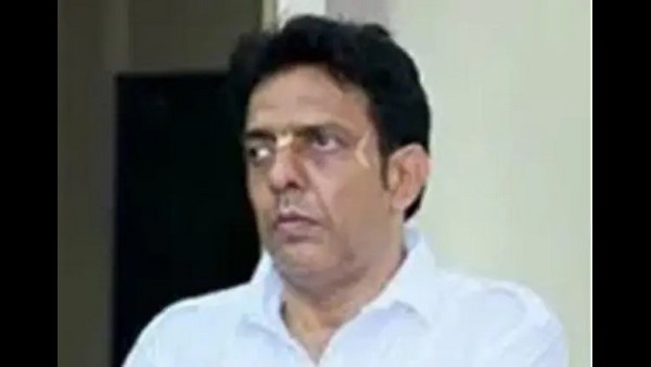 ಹೈಕೋರ್ಟ್ ಮೆಟ್ಟಲೇರಿರುವ ಪೂರ್ವಾಶ್ರಮದ ಸಹೋದರ ಲಾತವ್ಯ ಆಚಾರ್ಯ