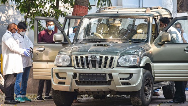 ಇಬ್ಬರು ಆರೋಪಿಗಳ ಜೊತೆ ಪ್ರದೀಪ್ ಶರ್ಮಾ ನಂಟು