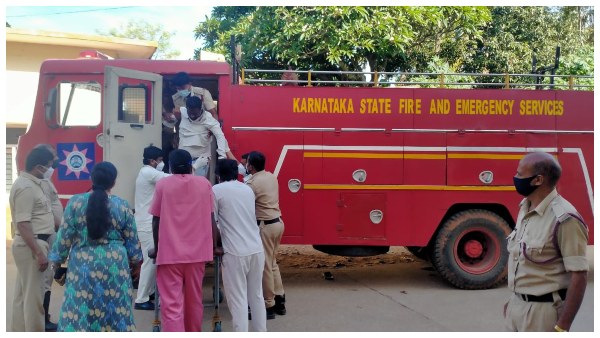 Chikkamagaluru: Car-Bike Accident: Firefighters Returned Rs 1.5L To Accident Victim Chikkamagaluru: Car-Bike Accident: Firefighters Returned Rs 1.5L To Accident Victim