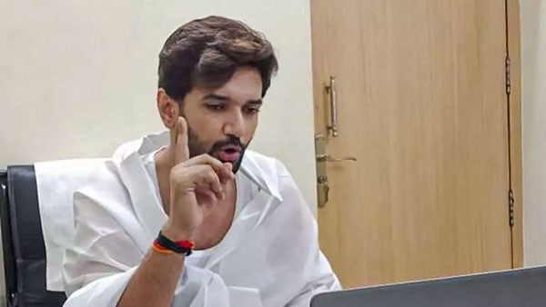 ಪಶುಪತಿ ಕುಮಾರ್ ಪಾರಸ್ ದಂಗೆ ಹಿಂದೆ ಸಿಎಂ ನೆರಳು?