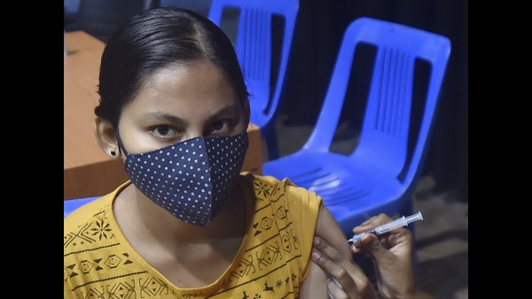ಯಾವ ಹಂತದಲ್ಲಿ ಎಷ್ಟು ಫಲಾನುಭವಿಗಳಿಗೆ ಲಸಿಕೆ?