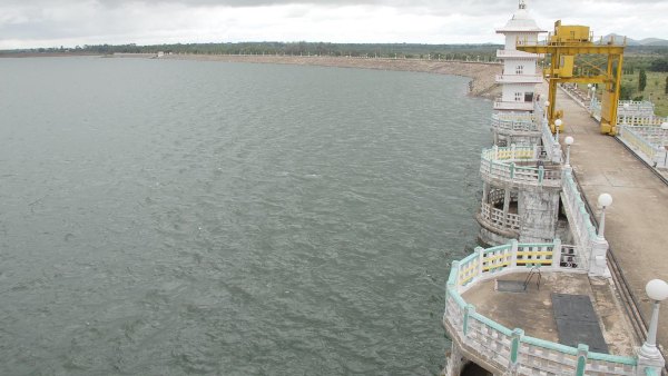 ತಳಭಾಗದ ಜನರಲ್ಲಿ ಶುರುವಾಗಿದೆ ಆತಂಕ